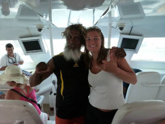 Despedida do nosso querido anfitrião em Providencia, já no barco que nos levaria de volta à San Andrés, na Colômbia